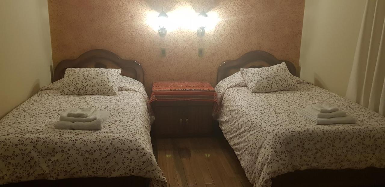Hostal Utama Comunidad Yumani Exteriör bild
